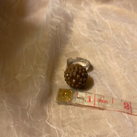 Costume ring bundle-1 is adjustable with brown cluster & acrylic pin sz 8-1/2 - Picture 14 of 15